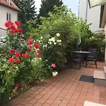Terrasse Mit Parking In Zentrum *