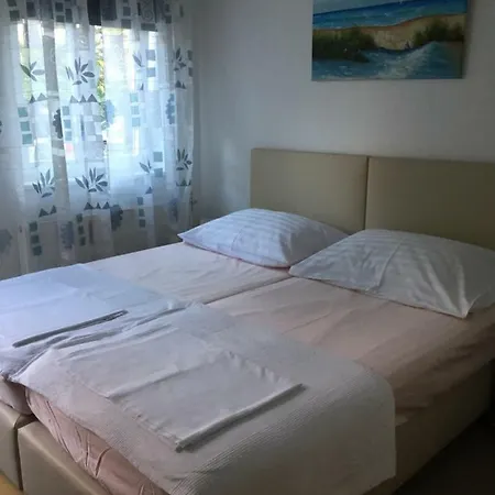 Terrasse Mit Parking In Zentrum * Baden