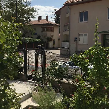 Apartman Terrasse Mit Parking In Zentrum Baden