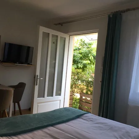 Terrasse Wohnungen Mit Parking In Zentrum Апартаменты Баден