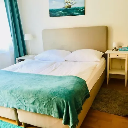 Terrasse Mit Parking In Zentrum Apartman Baden