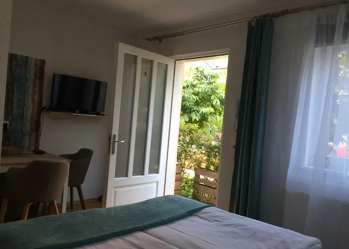 Terrasse Mit Parking In Zentrum Apartmán Baden