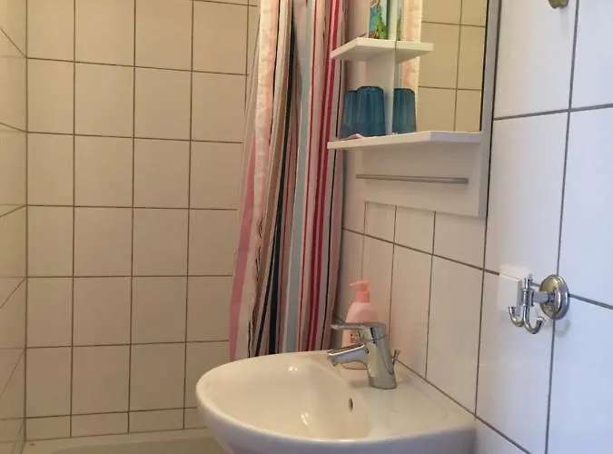 Terrasse Wohnungen Mit Parking In Zentrum Баден