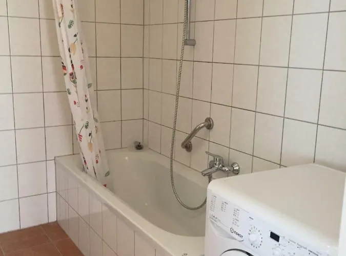 Terrasse Wohnungen Mit Parking In Zentrum Апартаменты *